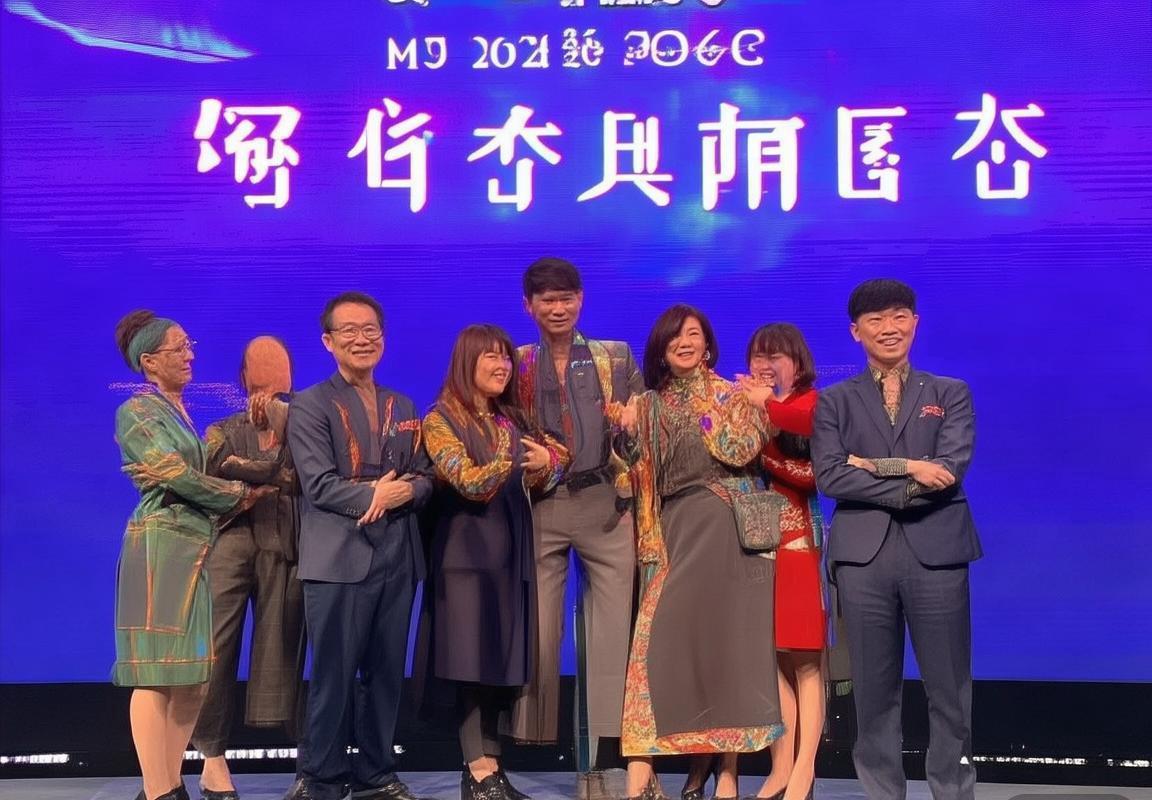 TES全球总决赛征程：JackeyLove率LPL劲旅冲击世界赛突破
